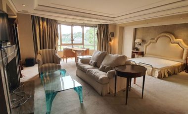 Venta casa en condominio en Bosques de las Lomas (R)