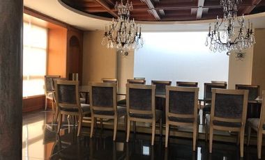 Venta casa en condominio en Bosques de las Lomas (R)