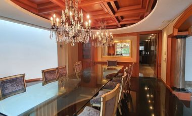 Venta casa en condominio en Bosques de las Lomas (R)