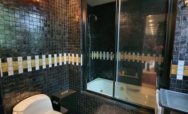 Venta casa en condominio en Bosques de las Lomas (R)