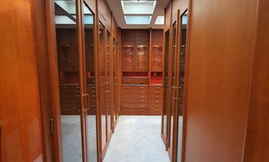 Venta casa en condominio en Bosques de las Lomas (R)