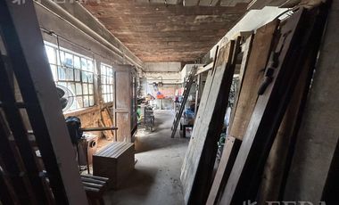 Venta de Casa multifamiliar en Lanus