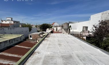 Venta de Casa multifamiliar en Lanus