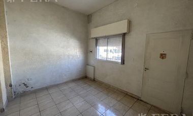 Venta de Casa multifamiliar en Lanus