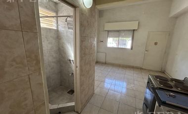 Venta de Casa multifamiliar en Lanus