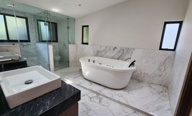 Venta casa en condominio en Tecamachalco Remodelada. (R)