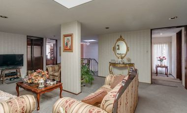 Venta magnifica casa en La Herradura (R)