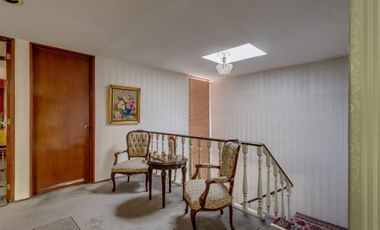 Venta magnifica casa en La Herradura (R)