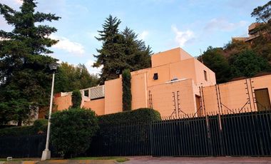 Venta magnifica casa en La Herradura (R)