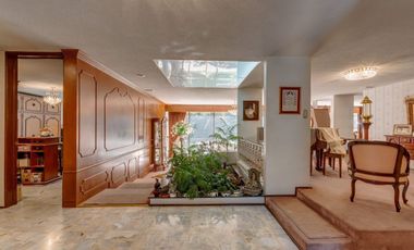 Venta magnifica casa en La Herradura (R)