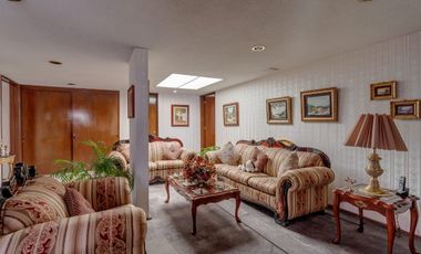 Venta magnifica casa en La Herradura (R)