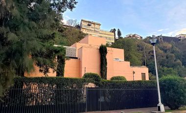 Venta magnifica casa en La Herradura (R)