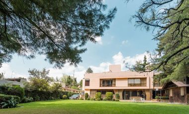 Venta magnifica casa en La Herradura (R)