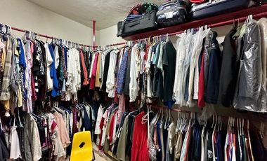 Se vende bonita casa en Colonia Itzimná a 3 cuadras de Paseo de Montejo.