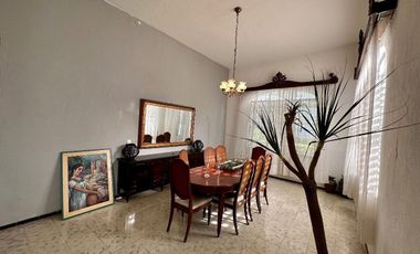 Casa colonial amueblada en renta en el centro de Mérida.