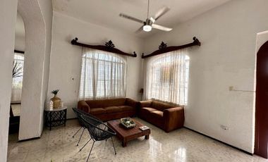 Casa colonial amueblada en renta en el centro de Mérida.