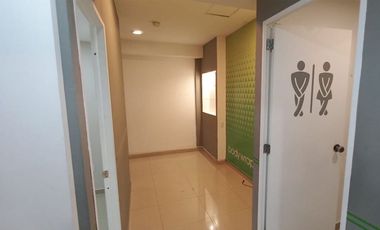 LOCAL EN RENTA CON EXCELENTE UBICACIÓN EN CIUDAD SATELITE