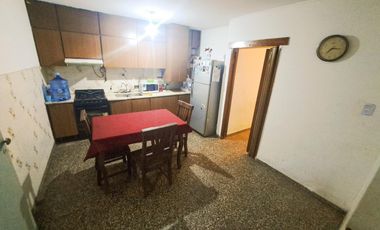 Alquiler de Casa 4 dormitorios con pileta  en  San Vicente Disponible julio 2025