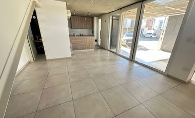 ALQUILER| HOUSING 2 dorm. con PATIO en barrio LA CALANDRIA