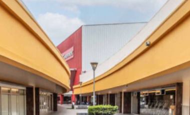 LOCALES EN RENTA EN CUAUTITLAN IZCALLI PLAZA LA JOYA $300 x M2