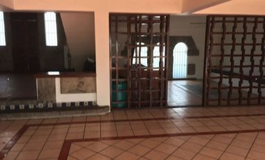 Casa Lomas de Tarango, Casa en condominio con amenidades, en venta