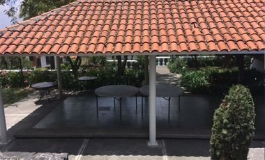 Casa Lomas de Tarango, Casa en condominio con amenidades, en venta