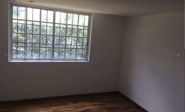 Casa Lomas de Tarango, Casa en condominio con amenidades, en venta