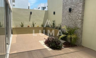 Casa en Renta en Fraccionamiento Bosques