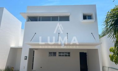 Casa en Renta en Fraccionamiento Bosques