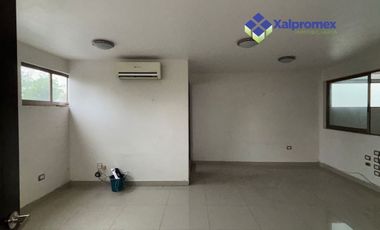 Local comercial en Renta Cumbres Ánimas