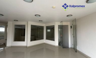 Local comercial en Renta Cumbres Ánimas