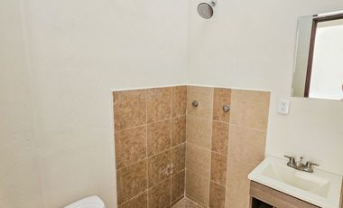 Casa · Baronia Residencial · Av Kabah con Av Los Tules · 2 Recámaras