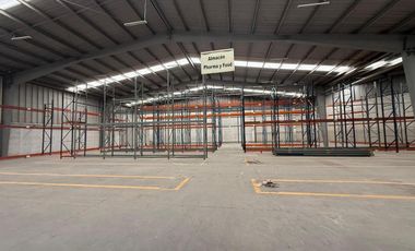 ¡Excelente nave industrial de 4000 m² con ubicación privilegiada!