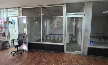 Renta Local Comercial en Reforma plaza Pani
