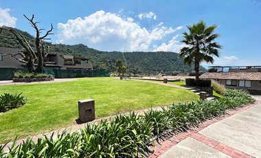 Casa en venta en Puerta del Lago, Valle de Bravo