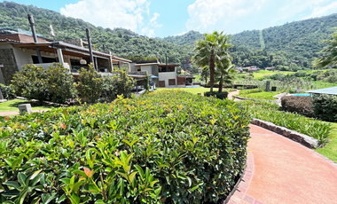 Casa en venta en Puerta del Lago, Valle de Bravo