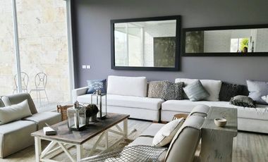 Casa Esquina, excelentes acabados y orientacion
