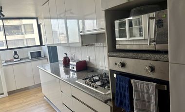 EN ARRIENDO DEPARTAMENTO FULL AMOBLADO FRENTE AL PARQUE ARAUCO