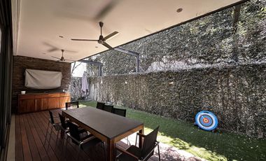 Casa en Venta en Av. Universidad - Puerta del Bosque 9C