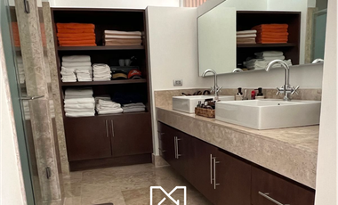Garden house en Residencial La Amada Beach front