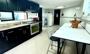 SE RENTA CASA SEMIAMUEBLADA EN TEPEPAN, XOCHIMILCO.