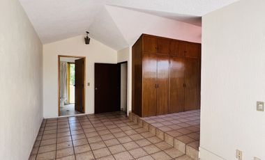 CASA ENRENTA LAS FUENTES  ZAPOPAN JALISCO