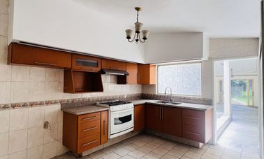 CASA ENRENTA LAS FUENTES  ZAPOPAN JALISCO