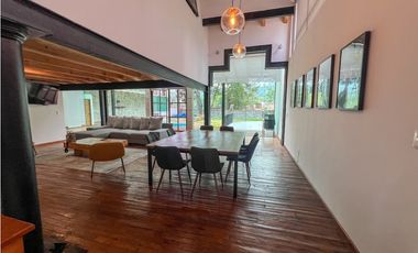 CASA EN RENTA REMODELADA|CLUB DE GOLF AVANDARO|VALLE DE BRAVO