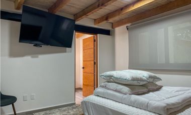 CASA EN RENTA REMODELADA|CLUB DE GOLF AVANDARO|VALLE DE BRAVO