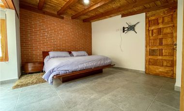 CASA EN RENTA|CLUB GOLF AVANDARO|VALLE DE BRAVO
