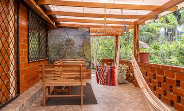 El Tena, Terreno en Venta, 6.8 Hectáreas , Construcción de 150m2