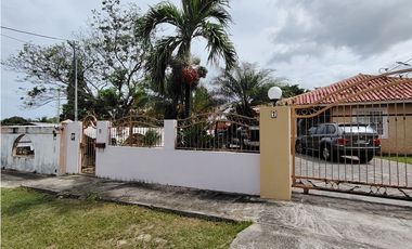 Se Vende Casa en Las Lajas-Chame (DR)