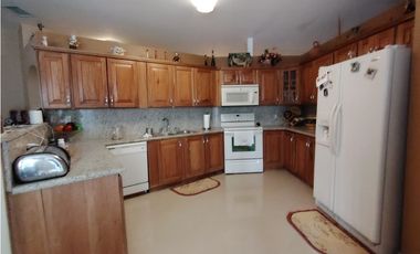 Se Vende Casa en Las Lajas-Chame (DR)