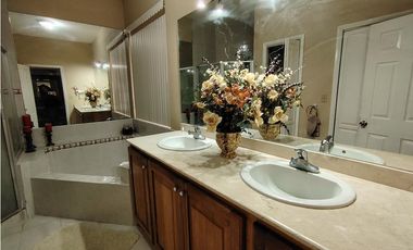 Se Vende Casa en Las Lajas-Chame (DR)